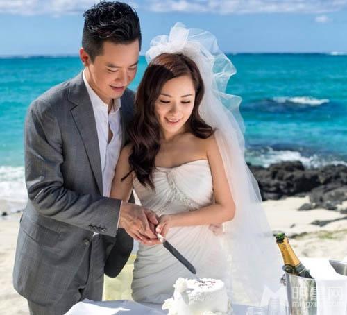 人人都骂小三，说小三会有报应，难道这一切不都是渣男造成的，为什么要骂小三呢？游戏画面